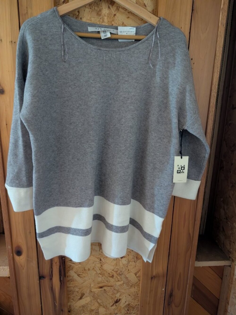 Max Studio Woman Sweater
